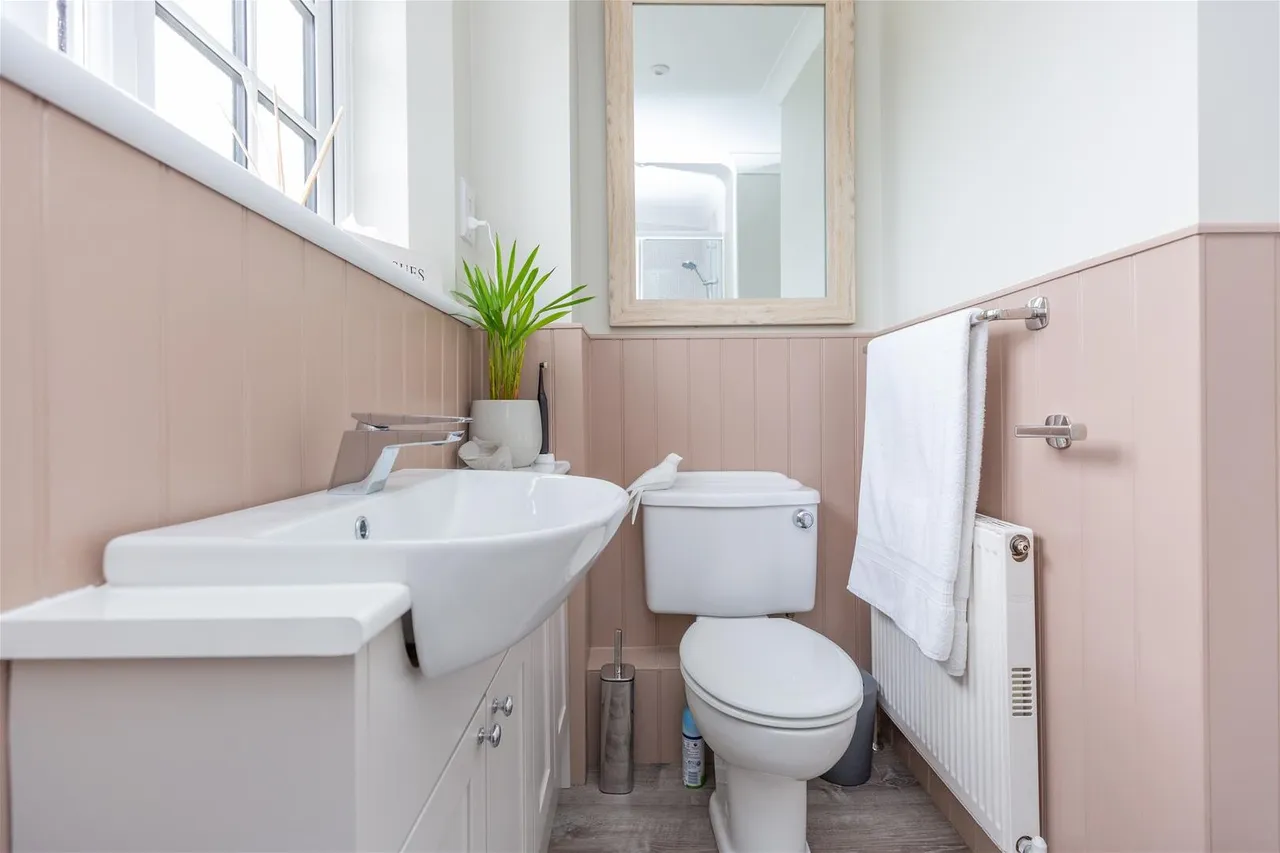 Woodlands Hazelbury Bryan, Sturminster Newton DT10 2DD, photo 21