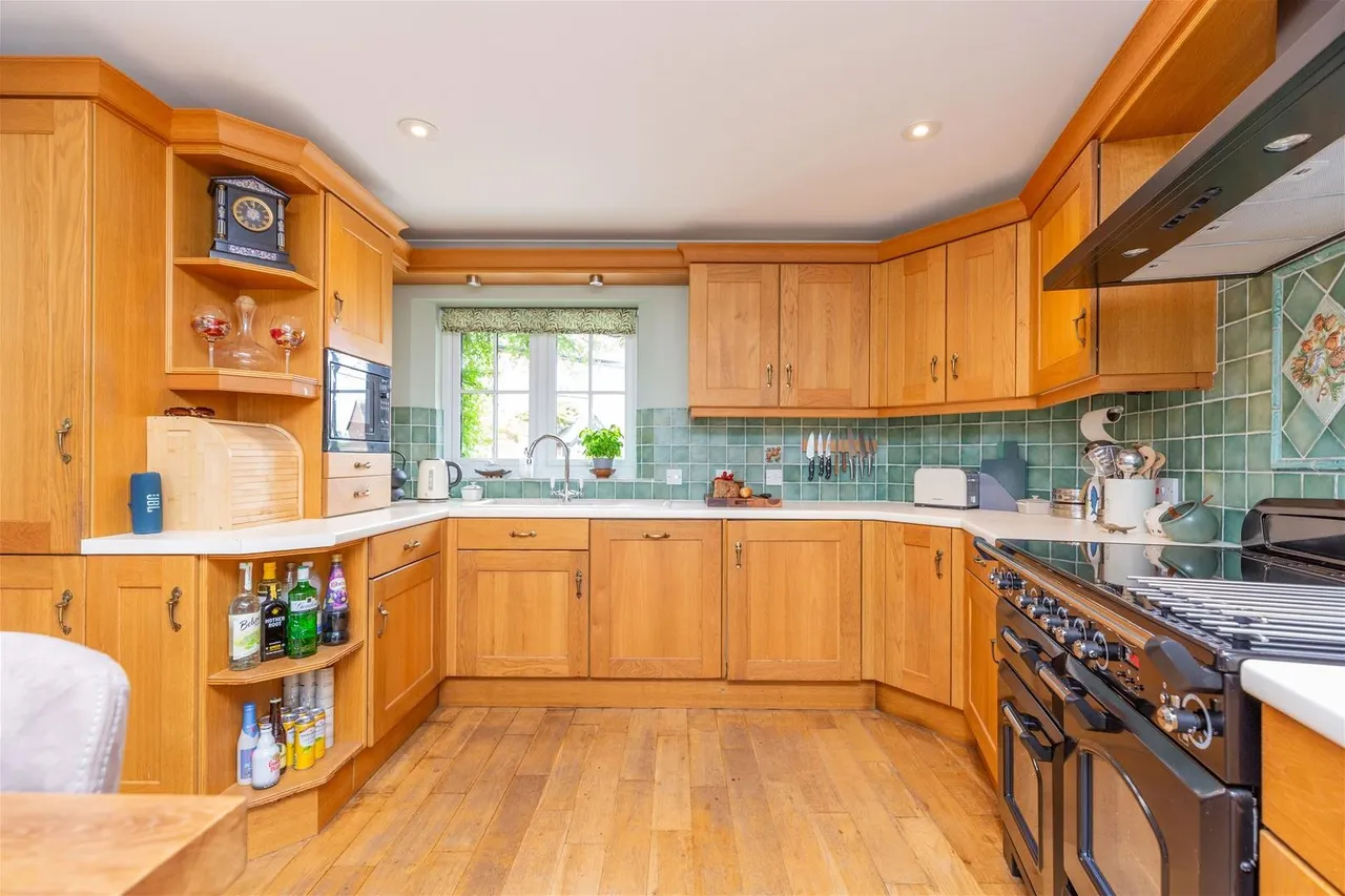 Woodlands Hazelbury Bryan, Sturminster Newton DT10 2DD, photo 7