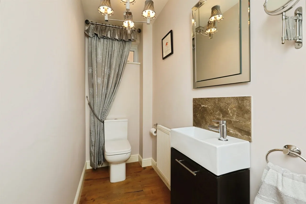 Town Wells Court, North Anston, Sheffield, photo 10