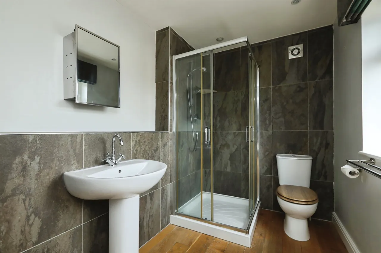 Town Wells Court, North Anston, Sheffield, photo 12