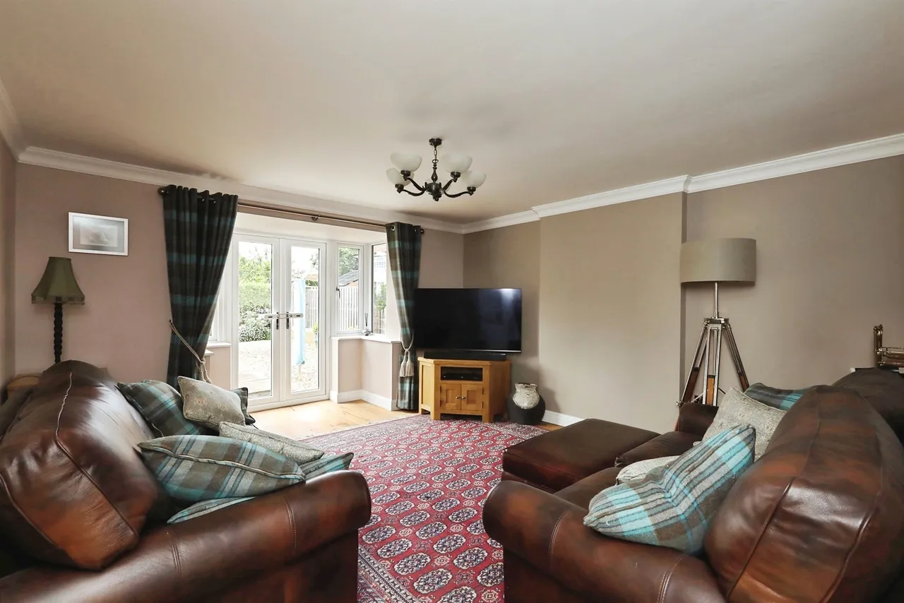 Town Wells Court, North Anston, Sheffield, photo 7