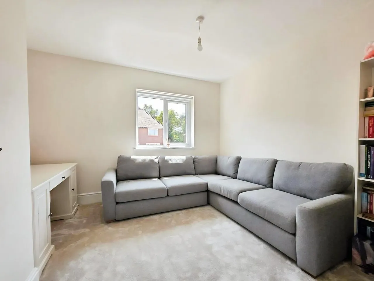Hollington Close, Amington, B77, photo 18