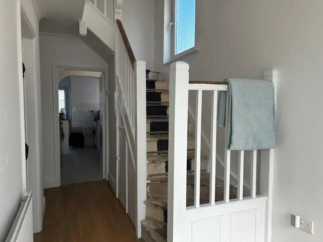 Tanfield Avenue, Neasden, NW2, photo 6