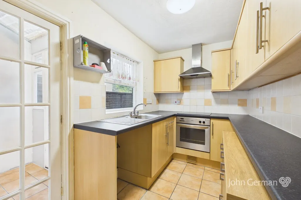 Carlton Street, Burton-on-Trent, photo 7