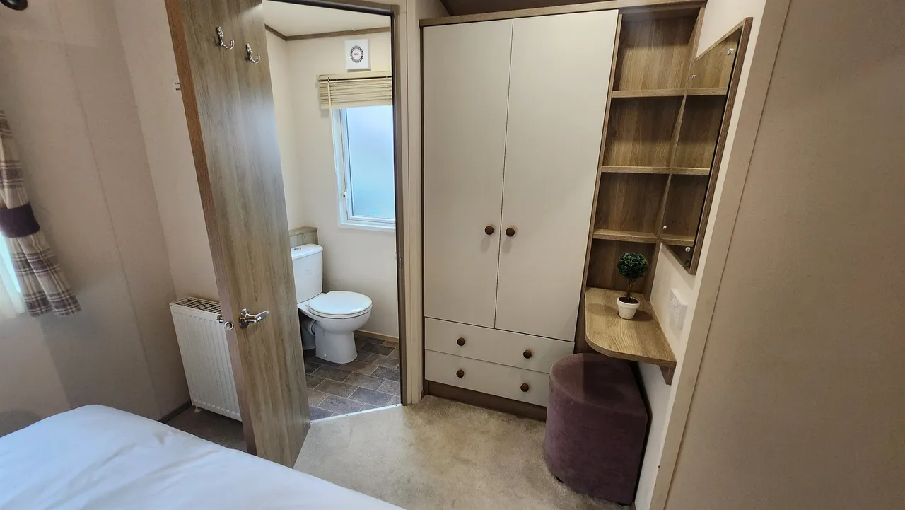 Mill Rythe Coastal Village, Havant Road, Hayling Island, photo 5