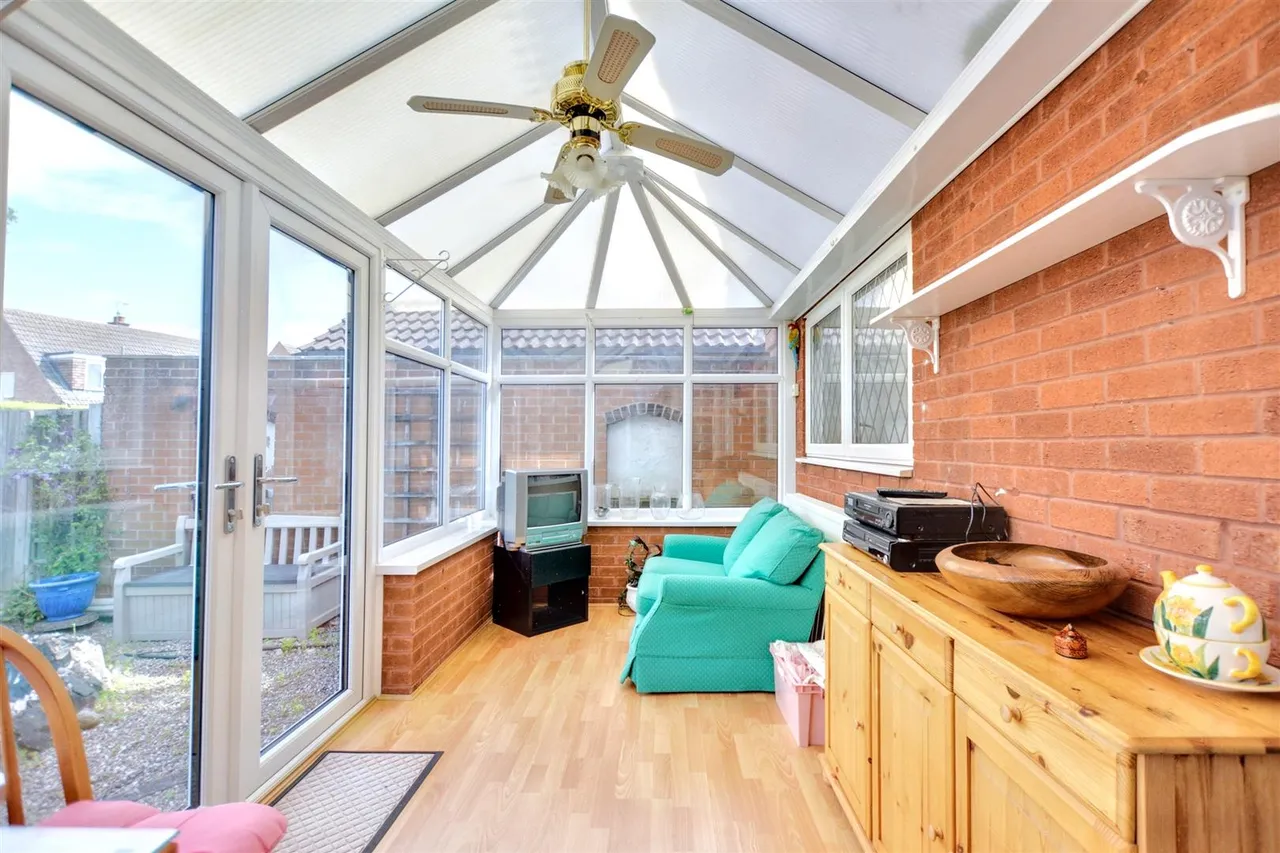 Winterbourne Drive, Stapleford, NG9, photo 4