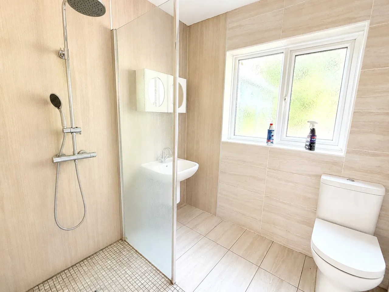 Mill Hill Close, Brompton, Northallerton, North Yorkshire, DL6, photo 15