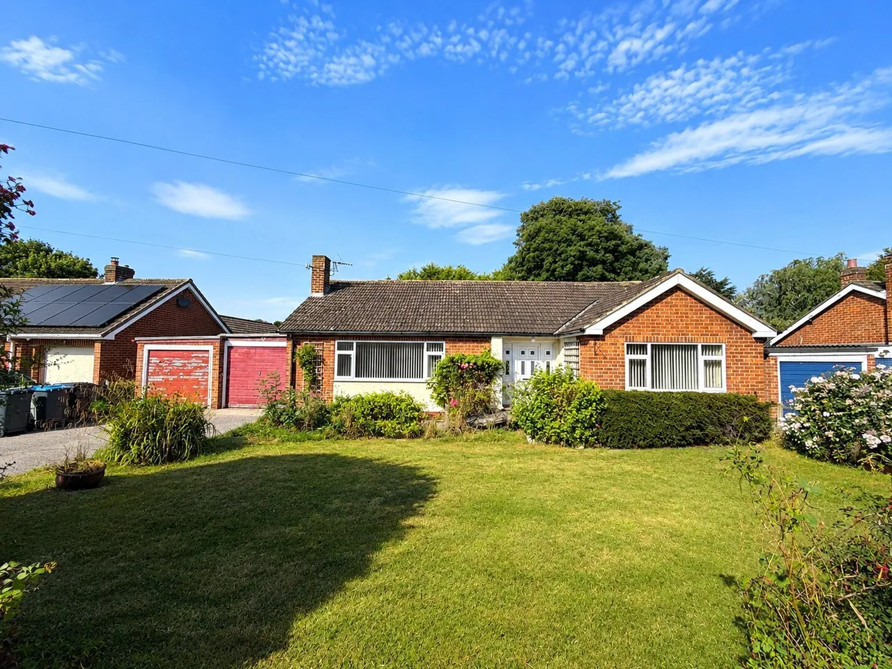 3 bed house for sale — Mill Hill Close, Brompton, Northallerton, North Yorkshire, DL6