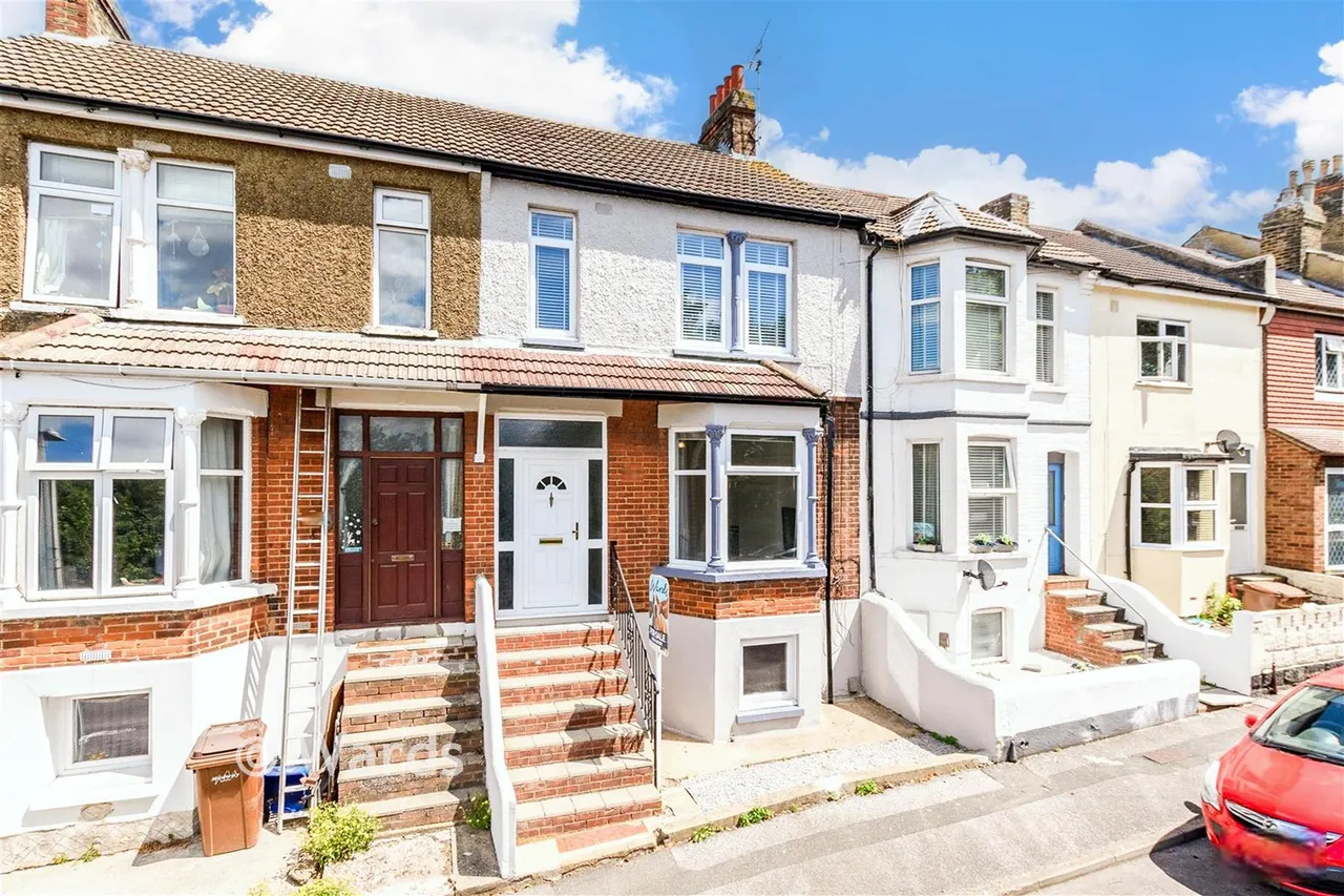 3 bed house for sale, Imperial Road, Gillingham, ME7
