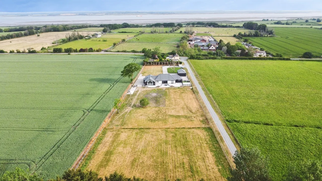 Maldon Road, Bradwell-On-Sea, CM0, photo 27