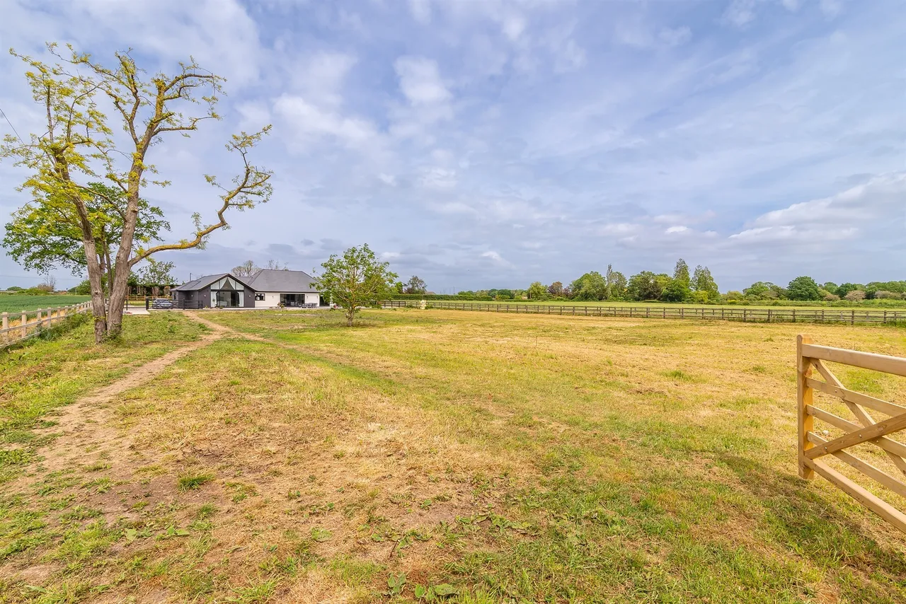 Maldon Road, Bradwell-On-Sea, CM0, photo 23