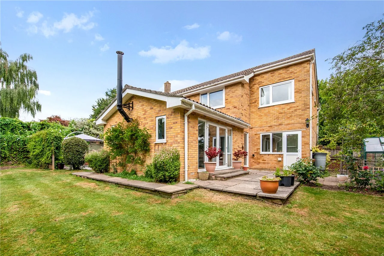 Manningford Close, Winchester, Hampshire, SO23, photo 2