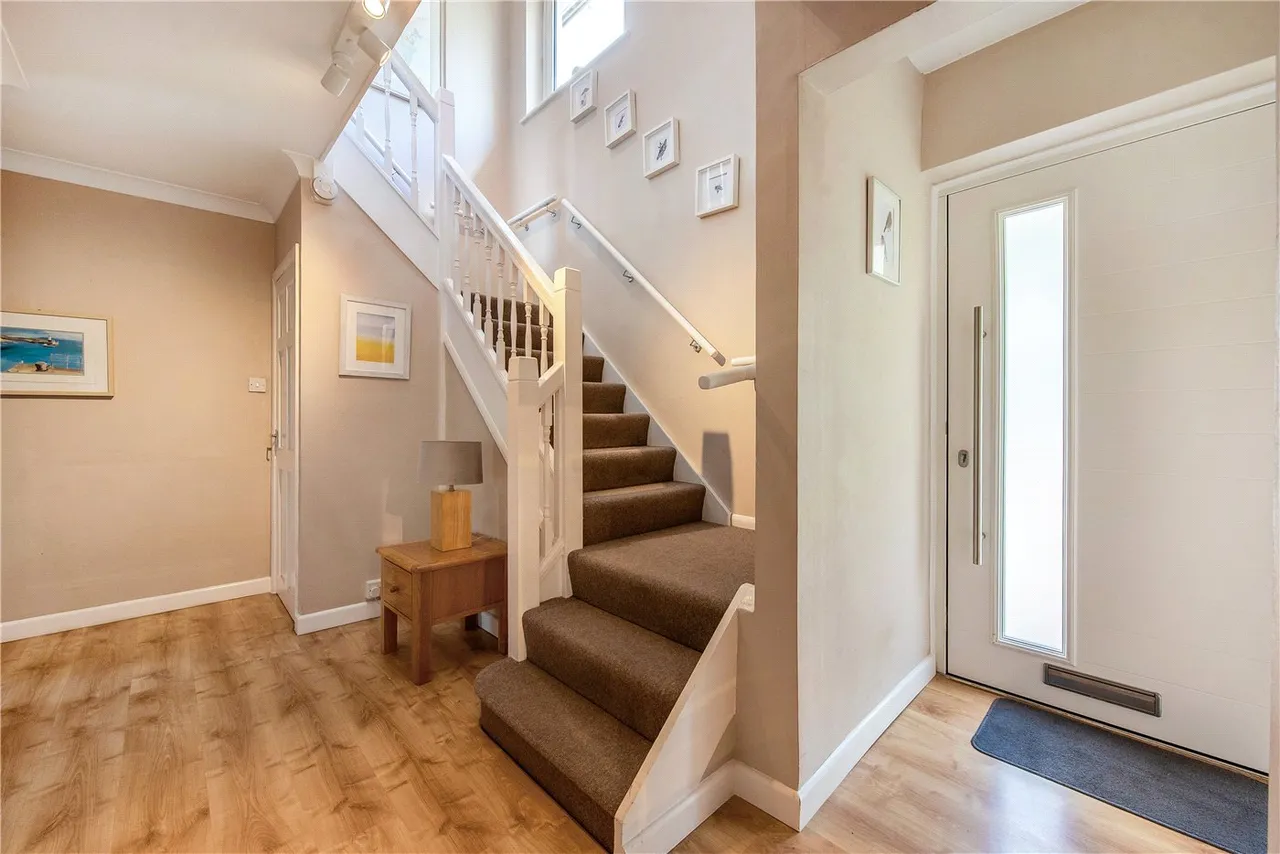 Manningford Close, Winchester, Hampshire, SO23, photo 6