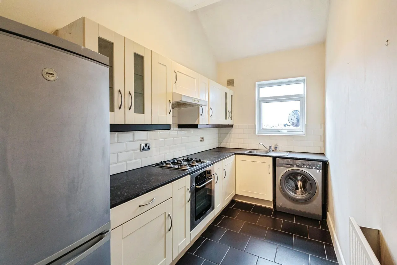 Clifton Drive South, Lytham St. Annes, FY8, photo 8
