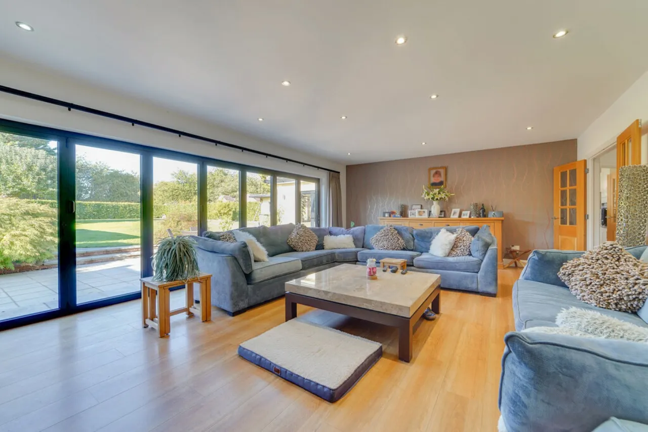 Bedford Road, Lower Stondon, SG16, photo 6