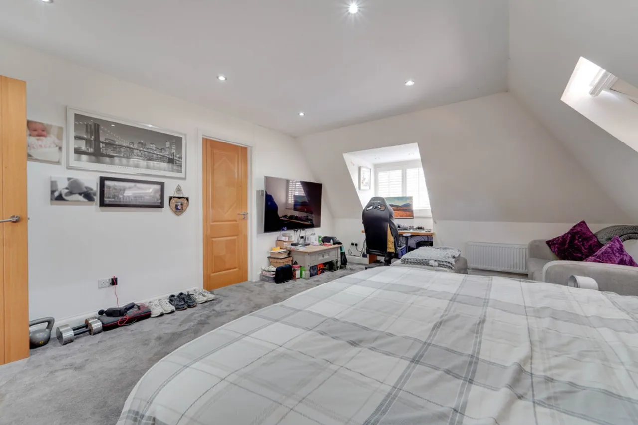 Bedford Road, Lower Stondon, SG16, photo 27