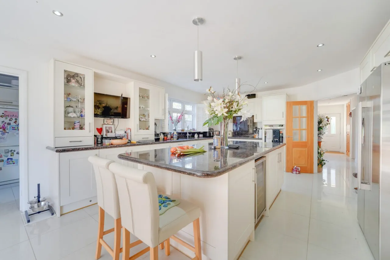 Bedford Road, Lower Stondon, SG16, photo 13
