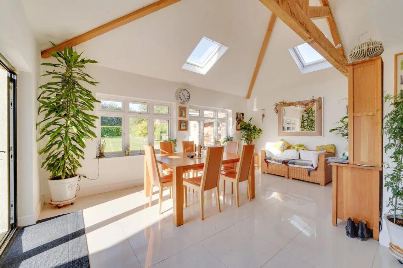 Bedford Road, Lower Stondon, SG16, photo 14