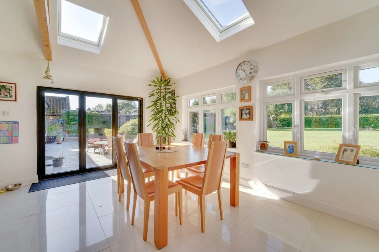 Bedford Road, Lower Stondon, SG16, photo 12
