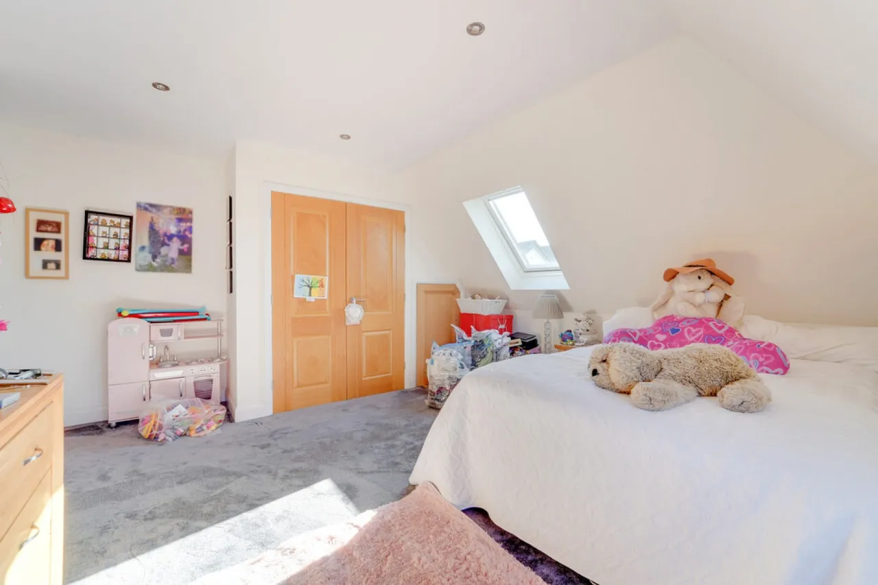 Bedford Road, Lower Stondon, SG16, photo 29