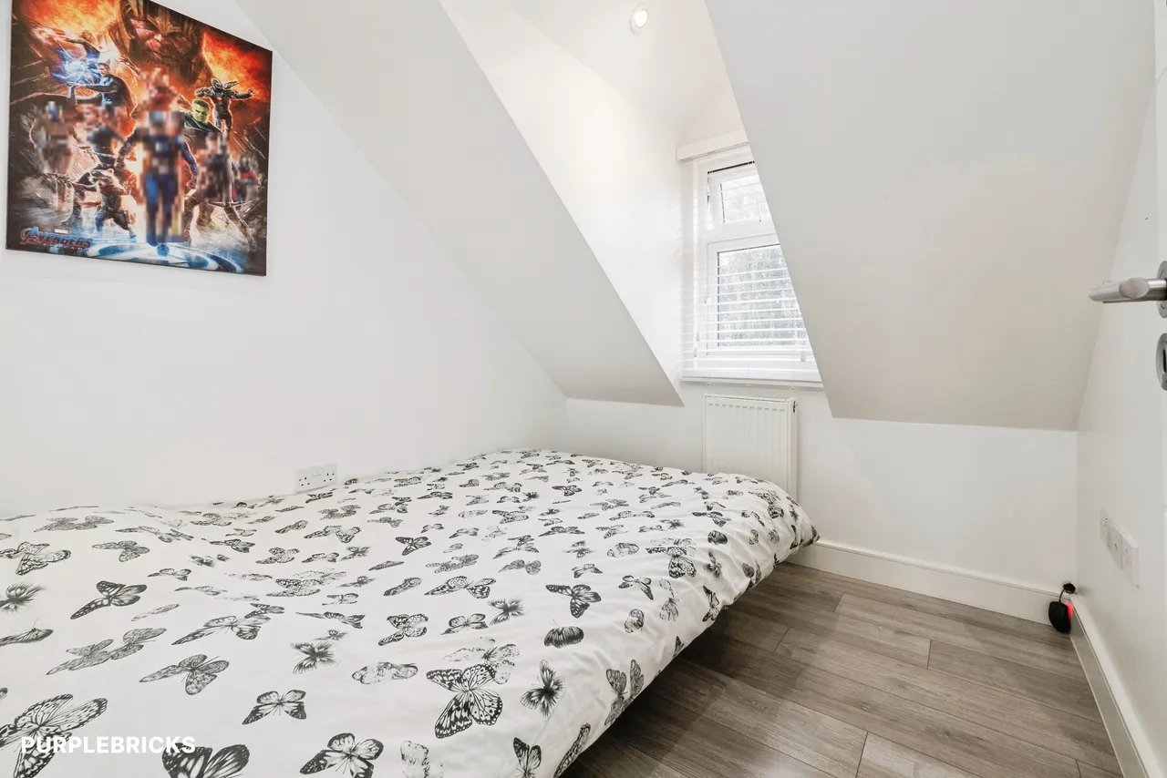 Levett Gardens, Ilford, IG3, photo 27