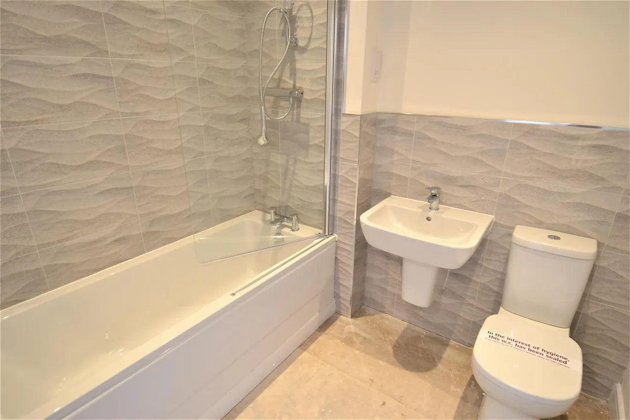 Stadium Road, Hall Green, Birmingham, B28 8BF, photo 4