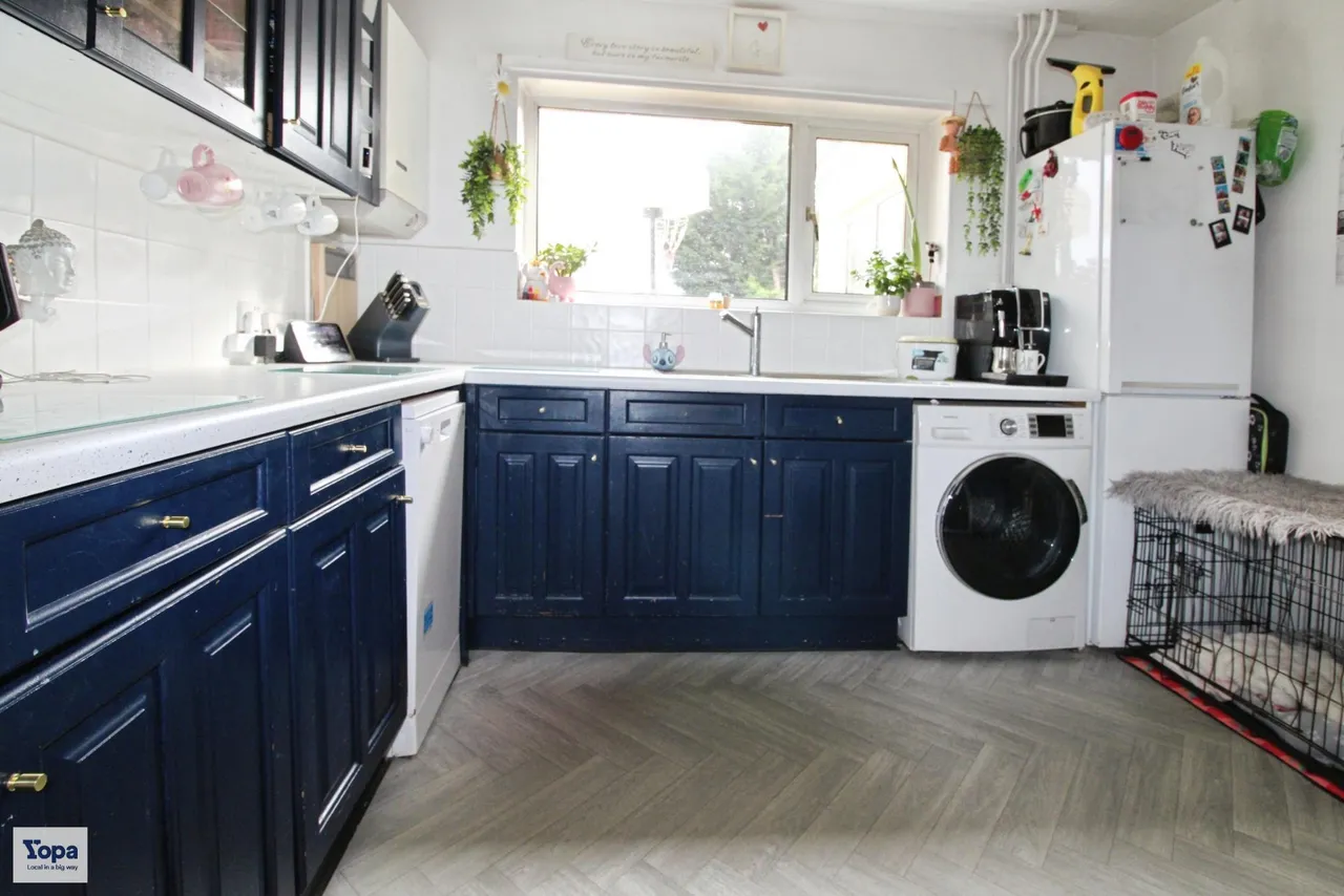 Upland Crescent, West Mersea, CO5, photo 5