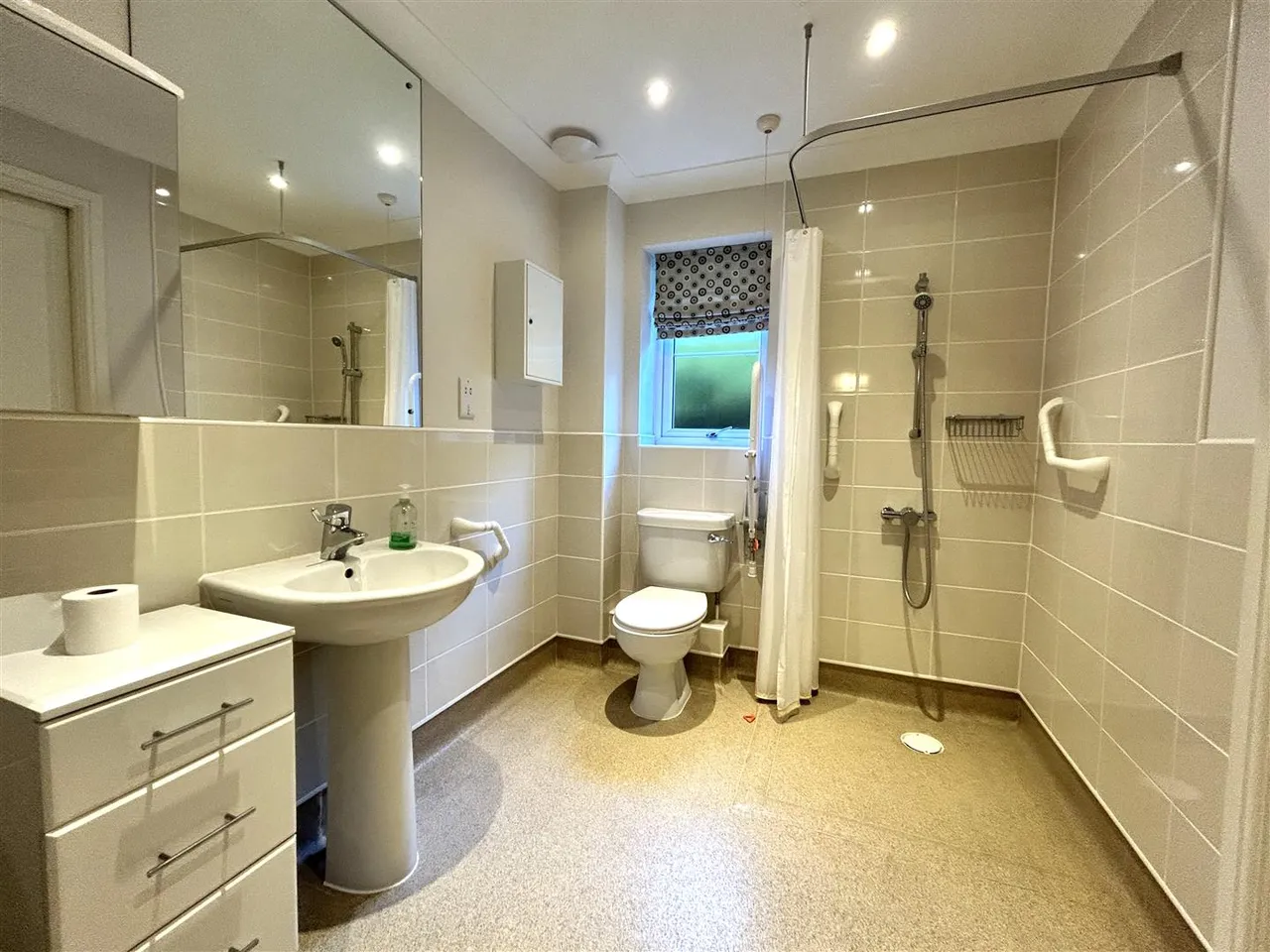 Malmesbury Road, Chippenham, SN15, photo 6