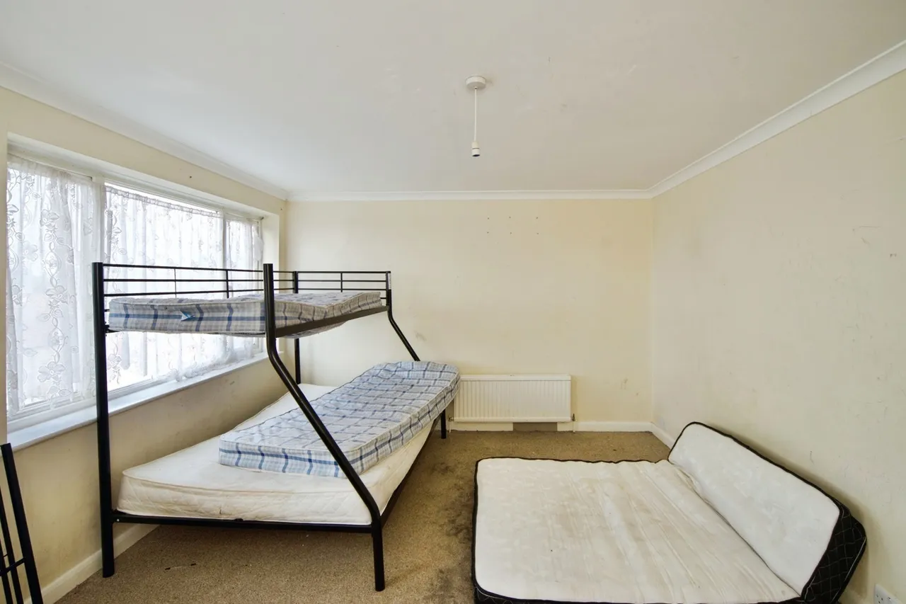 Lopen Road, London, N18, photo 13