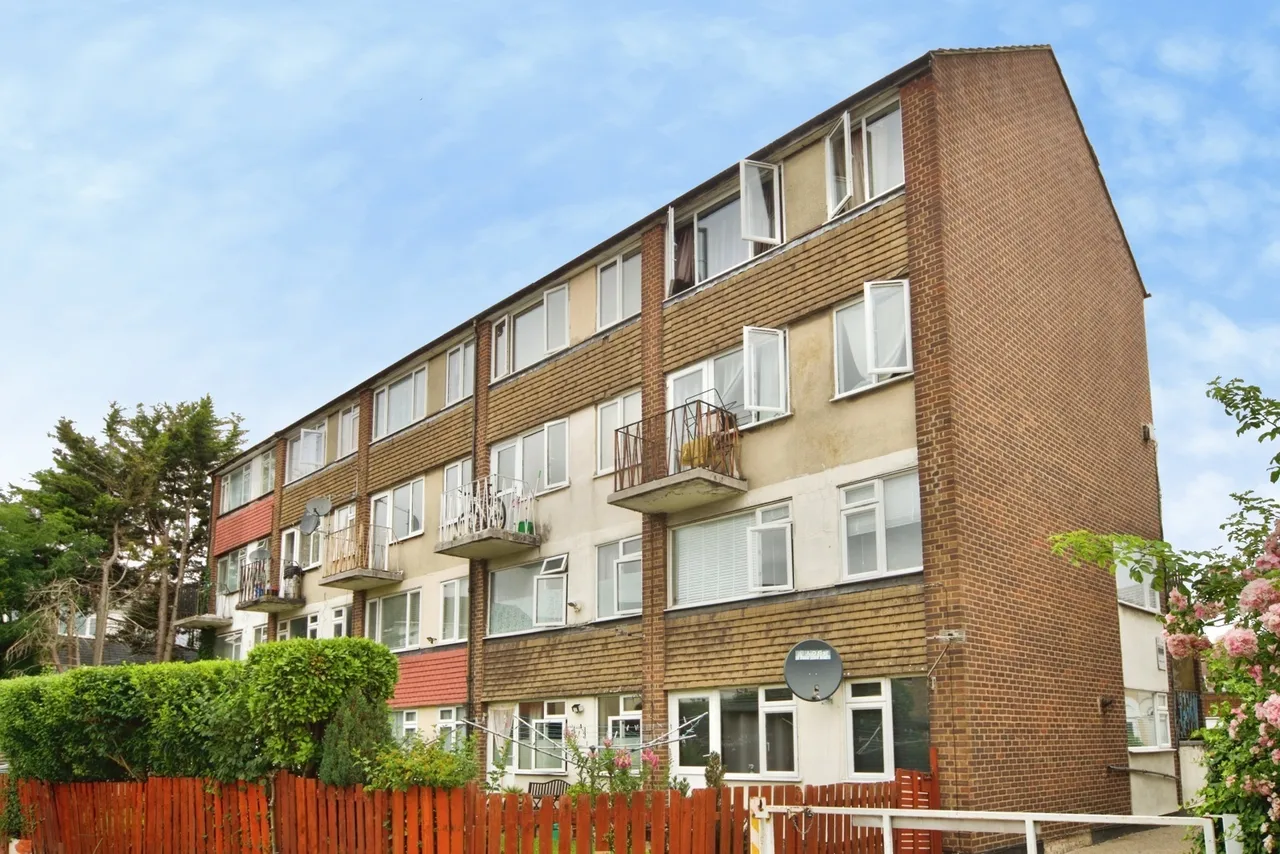 Lopen Road, London, N18, photo 16