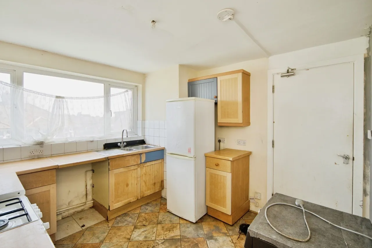 Lopen Road, London, N18, photo 8
