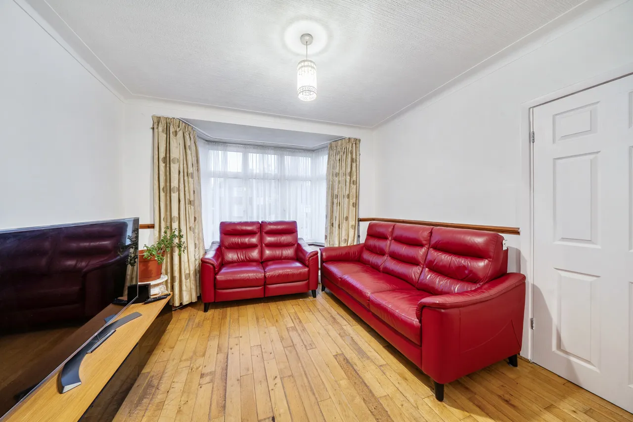 Wemborough Road, Stanmore, HA7, photo 15