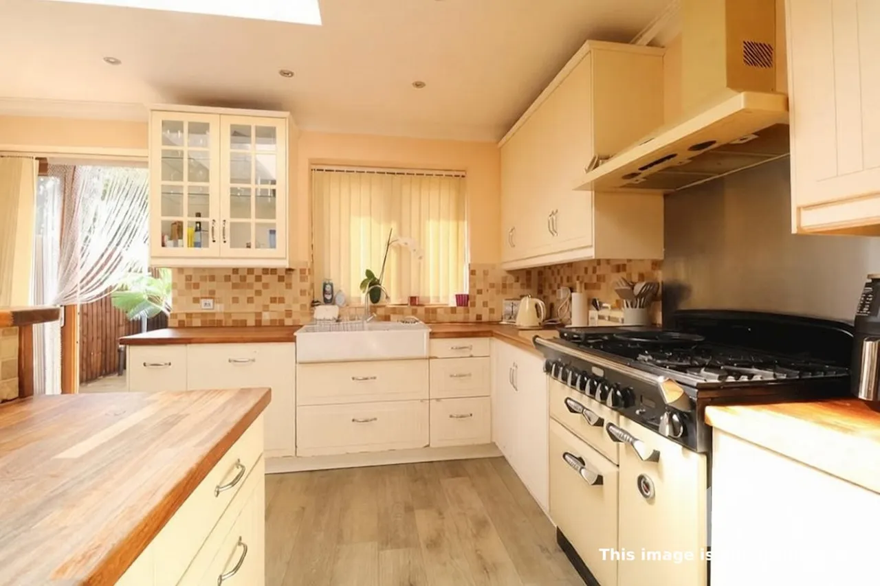 Heathview Road, Grays, RM16, photo 4