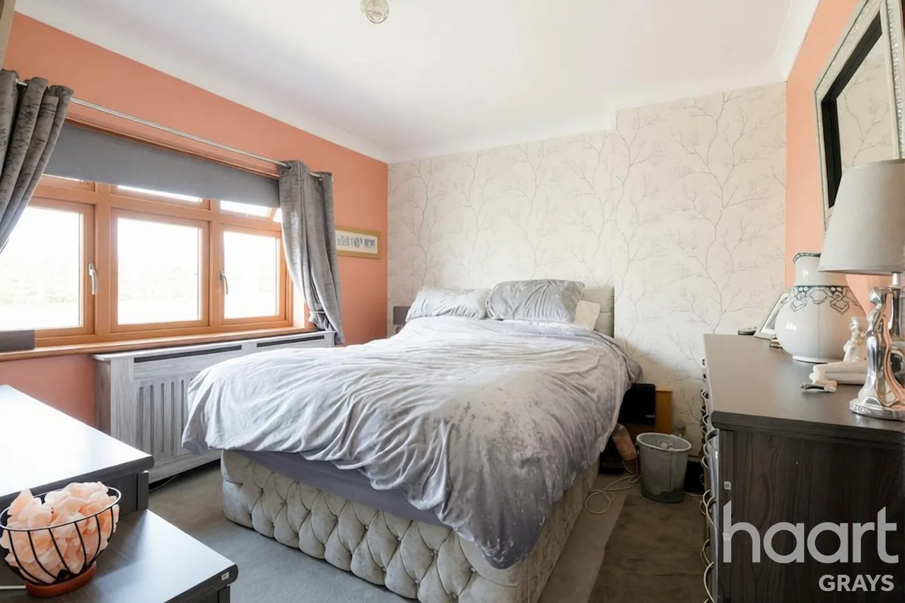 Heathview Road, Grays, RM16, photo 12