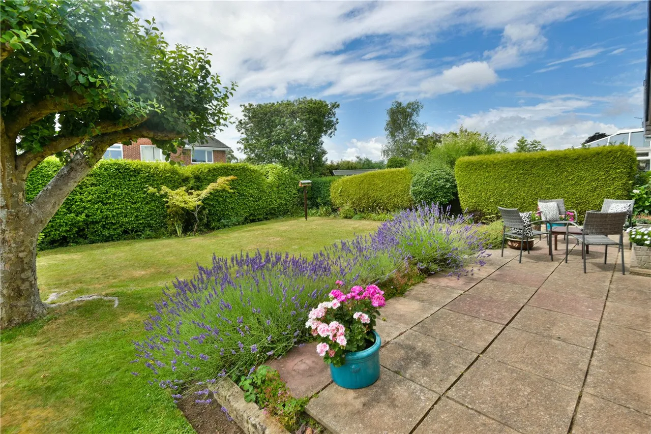 Sopwith Crescent, Merley, Wimborne, Dorset, BH21, photo 2
