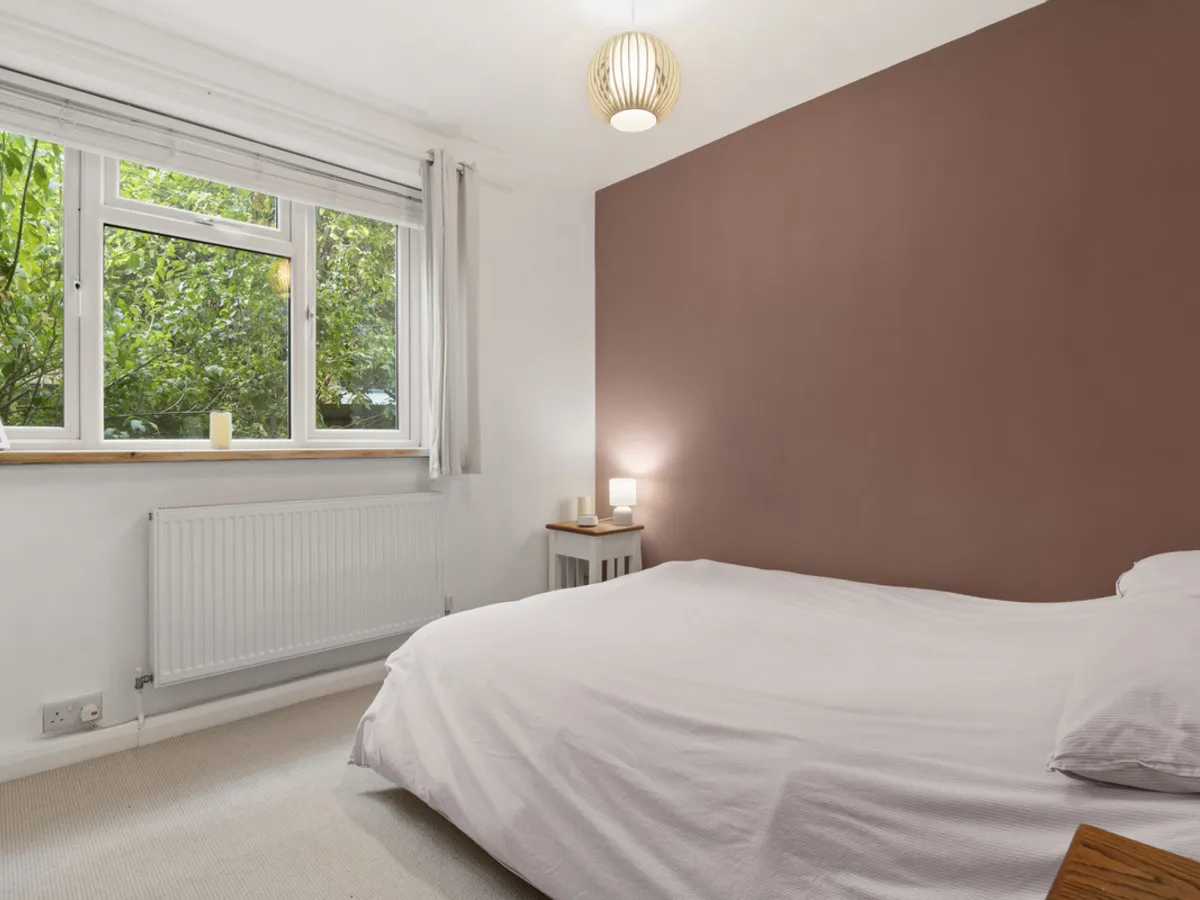 Elizabeth Gardens, London, W3, photo 9