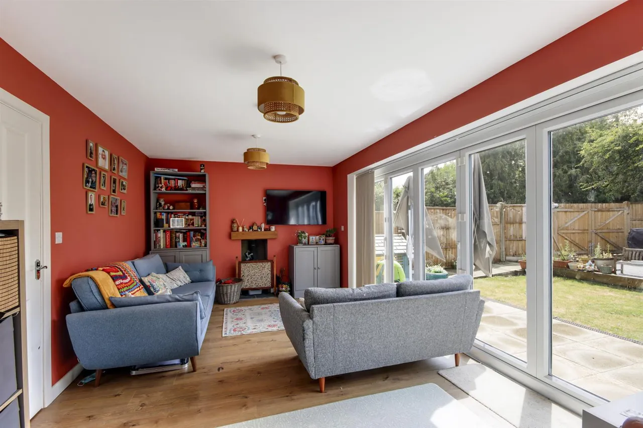 Ringden Avenue, Paddock Wood, photo 2