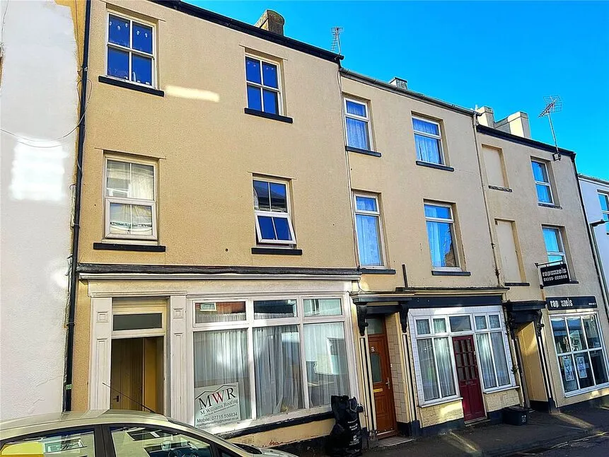 2 bed flat to rent — Albion Street, Exmouth, Devon, EX8