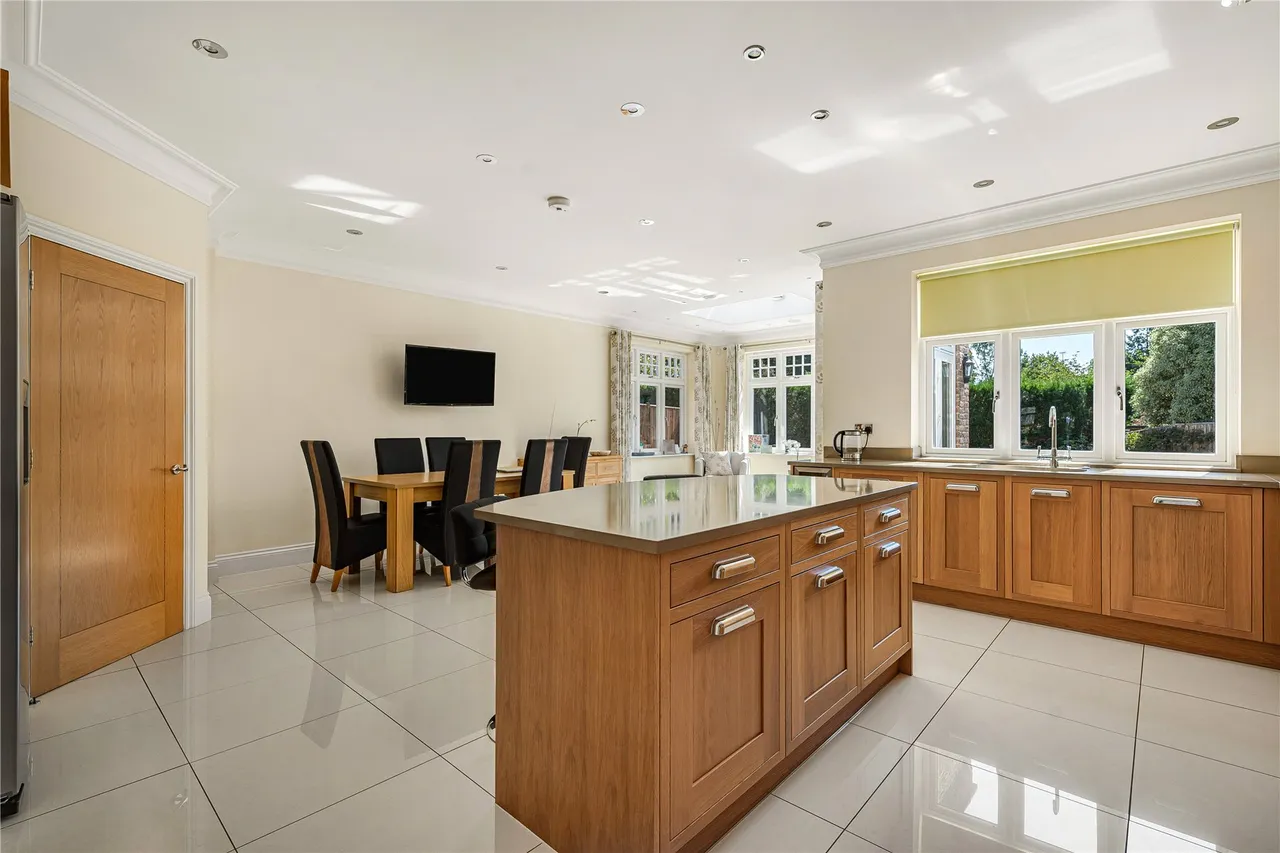 Hill Road, Haslemere, GU27, photo 2
