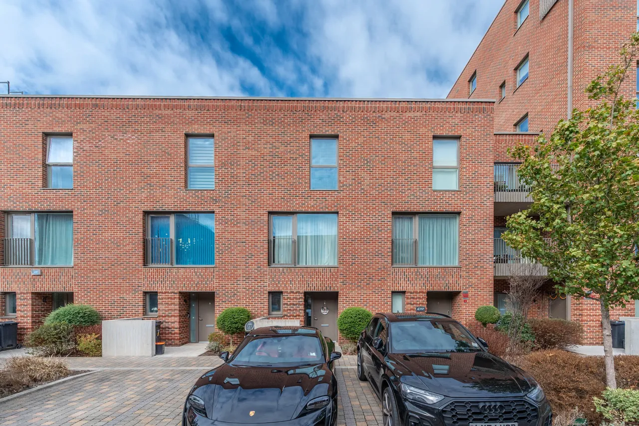 3 bed house for sale, Harrow, HA1