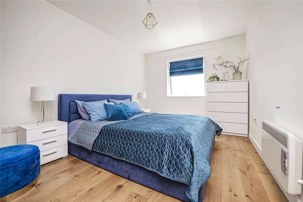 Prince Regent Road, Hounslow, TW3, photo 4