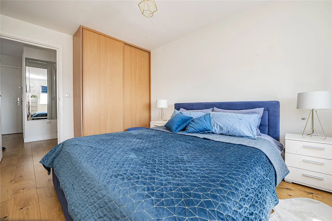 Prince Regent Road, Hounslow, TW3, photo 9