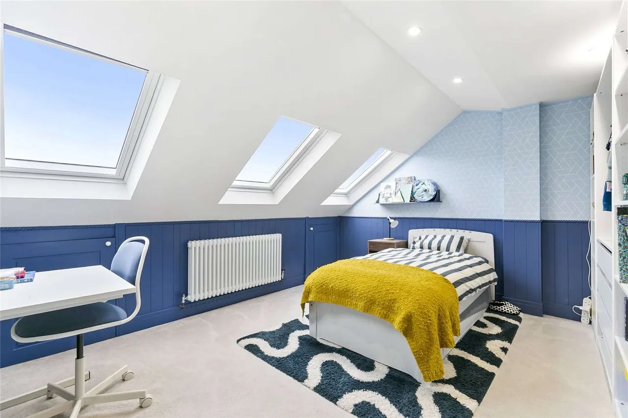 Hydethorpe Road, London, SW12 0JE, photo 12