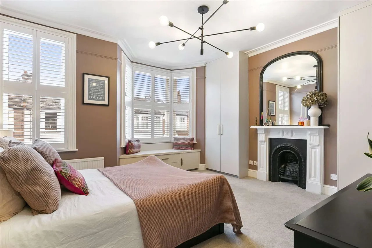 Hydethorpe Road, London, SW12 0JE, photo 9
