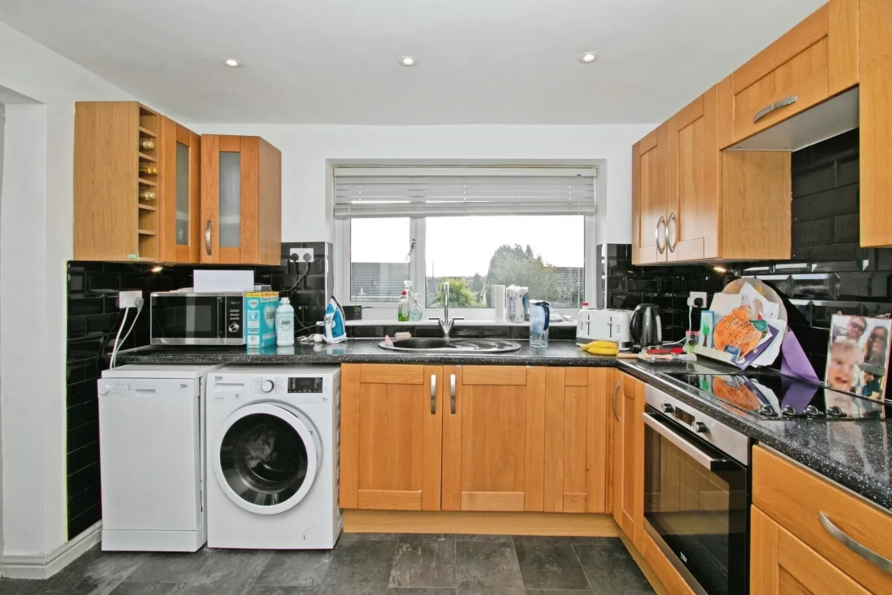 Symons Close, Blackwater, TR4, photo 5