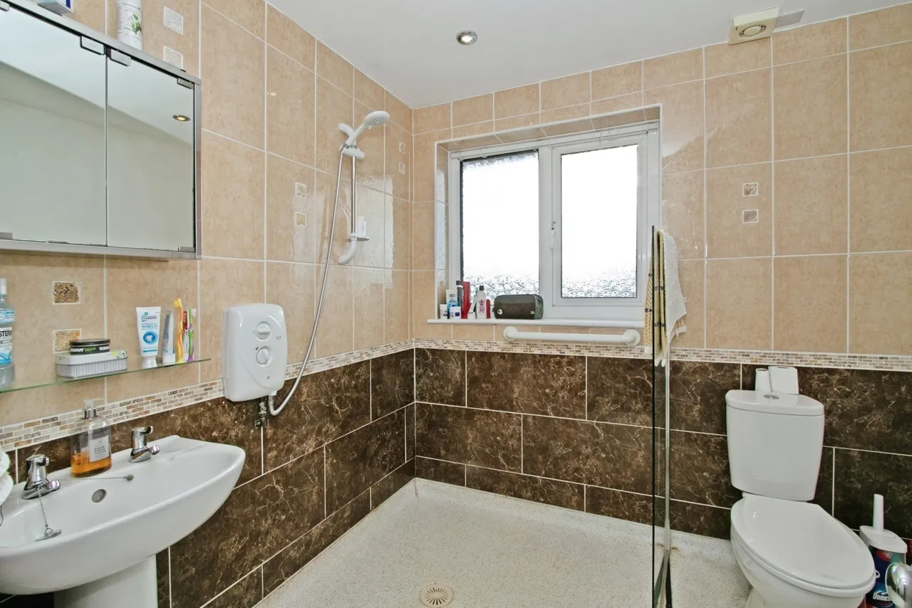 Symons Close, Blackwater, TR4, photo 15
