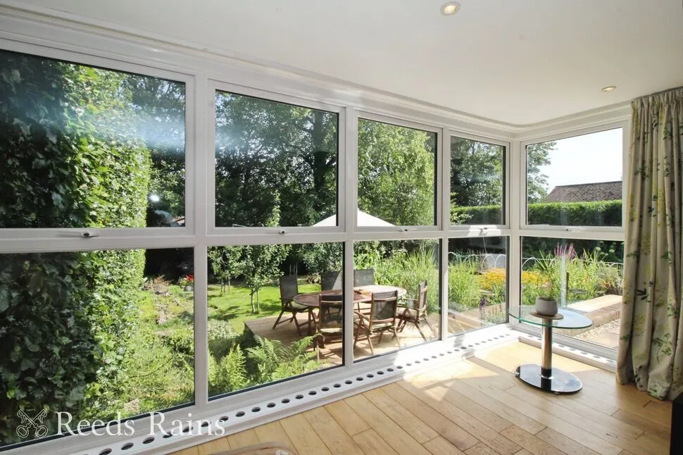 Preston Road, Clayton-le-Woods, PR6, photo 6