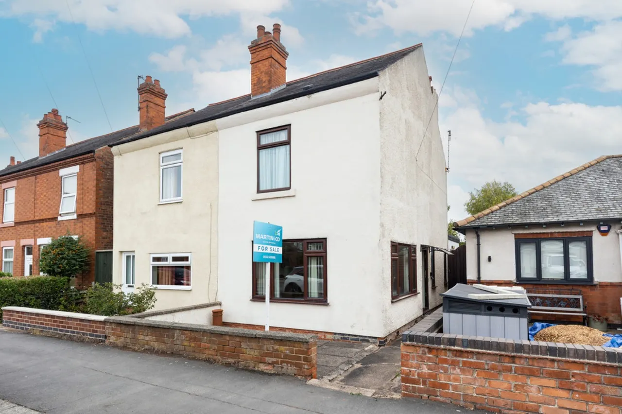 3 bed house for sale — Hastings Street, Castle Donington