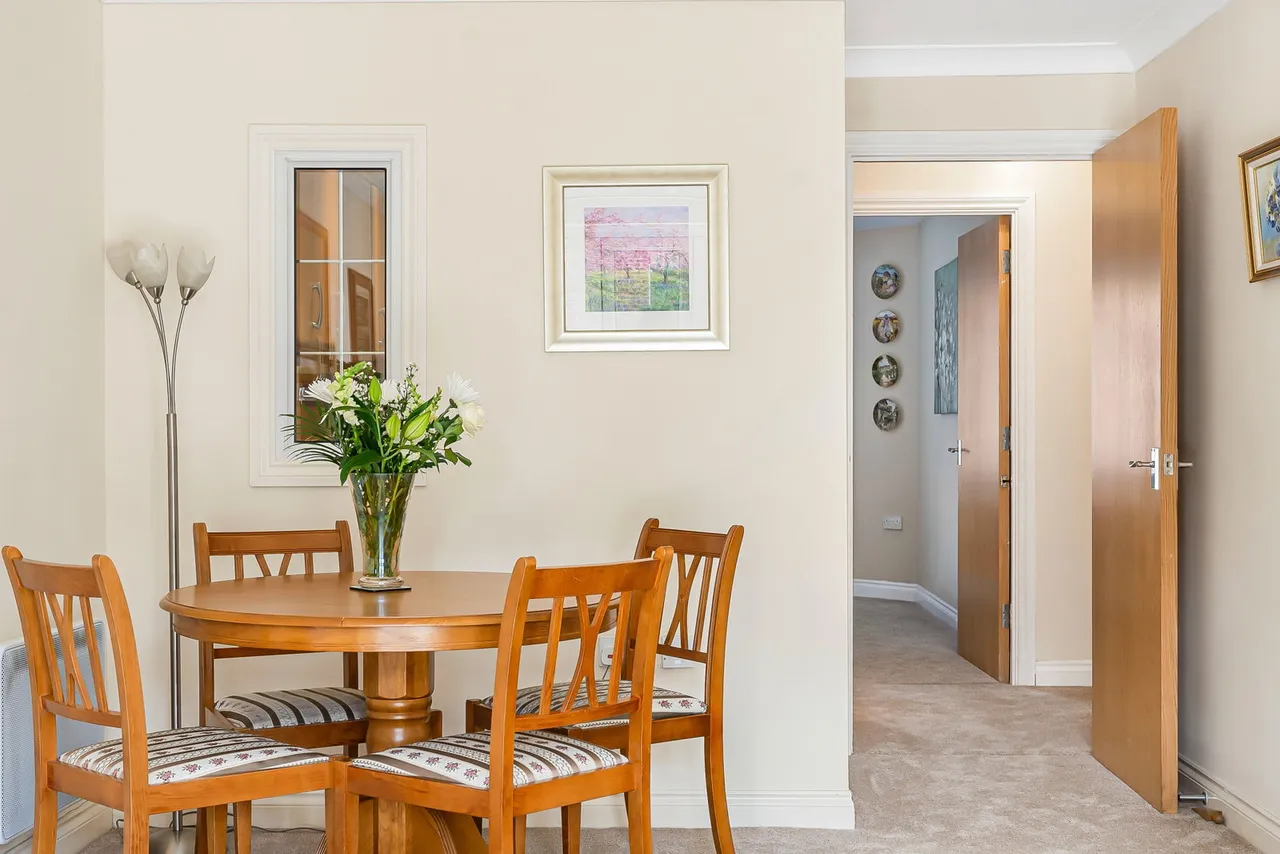 Old Dairy Close, Fleet, GU51, photo 11