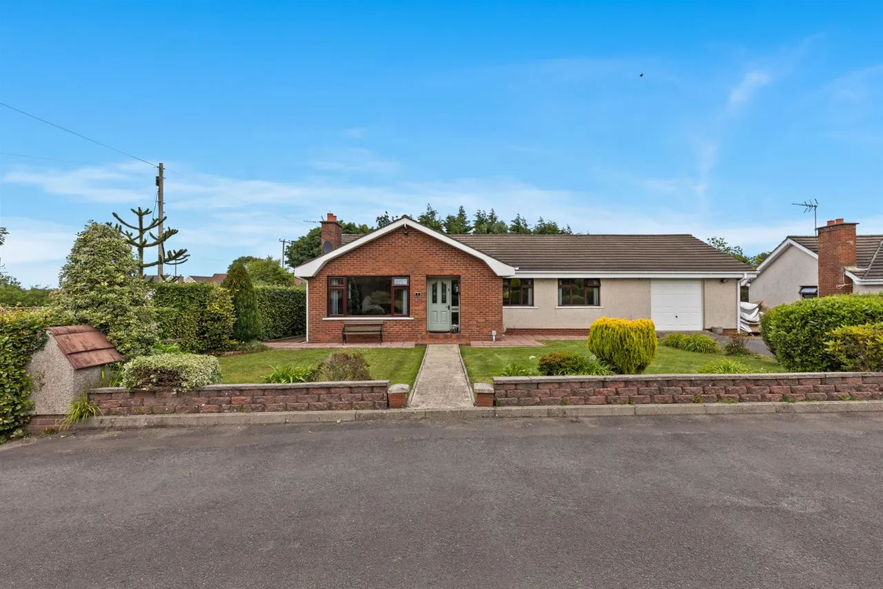 2 bed house for sale, Rocky Ridge, Carrowdore, BT22